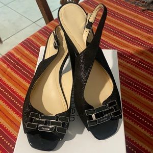 Women sandal, Calvin Klein. Black 7.5m